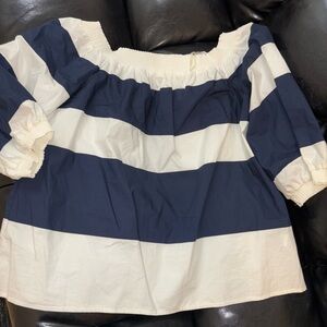 Crown & Ivy Blue and White Cuffed Sleeve Blouse